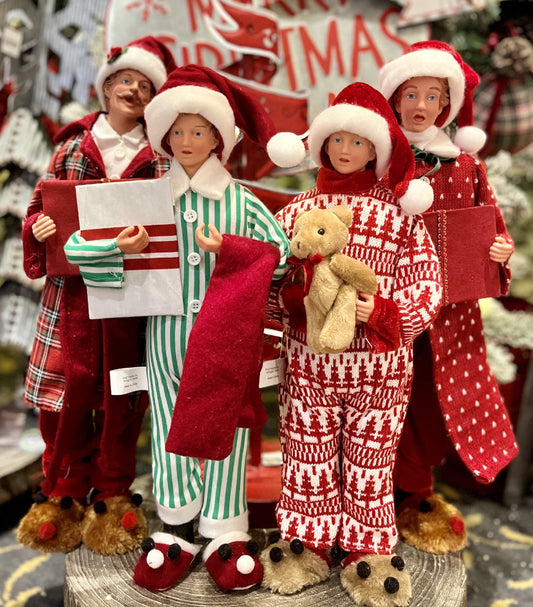 VINTAGE BEDTIME SET OF 4 CAROLERS 4322103