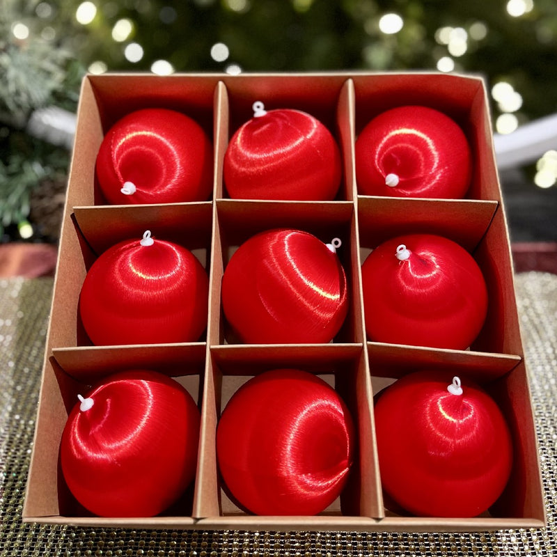 SET OF 9 RED SATIN ROUND HANGING ORNAMENTS IN BOX 4332729