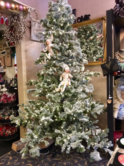 7FT 6INCH SNOW FLOCKED SLIM TREE (PLEASE NOTE EXTRA COST FOR POSTAGE SEE DESCRIPTION)