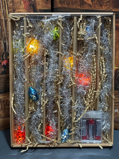 LIGHTED METALLIC BULB GARLAND 5FT L4220911