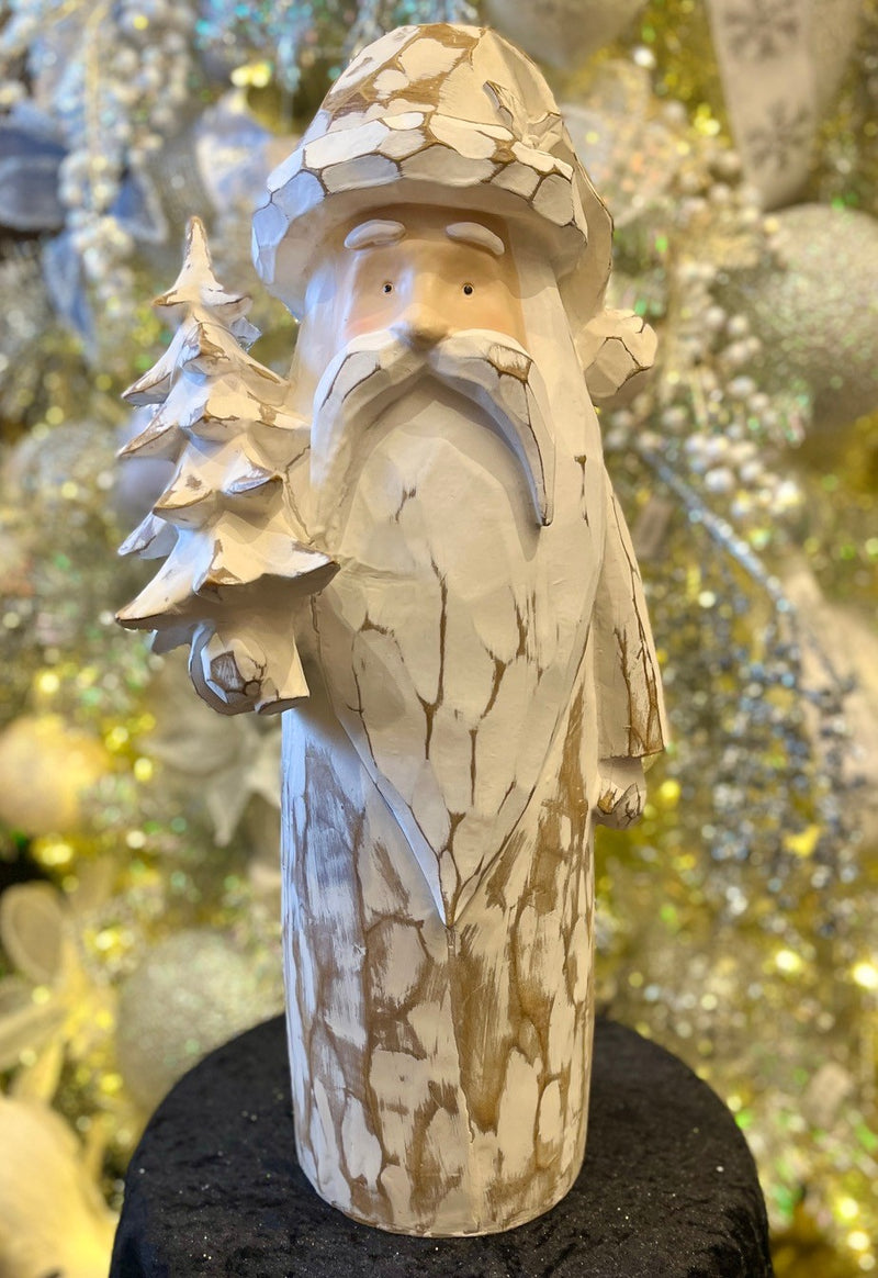 WOODLAND CARVED SANTA WITH TREE 4412160