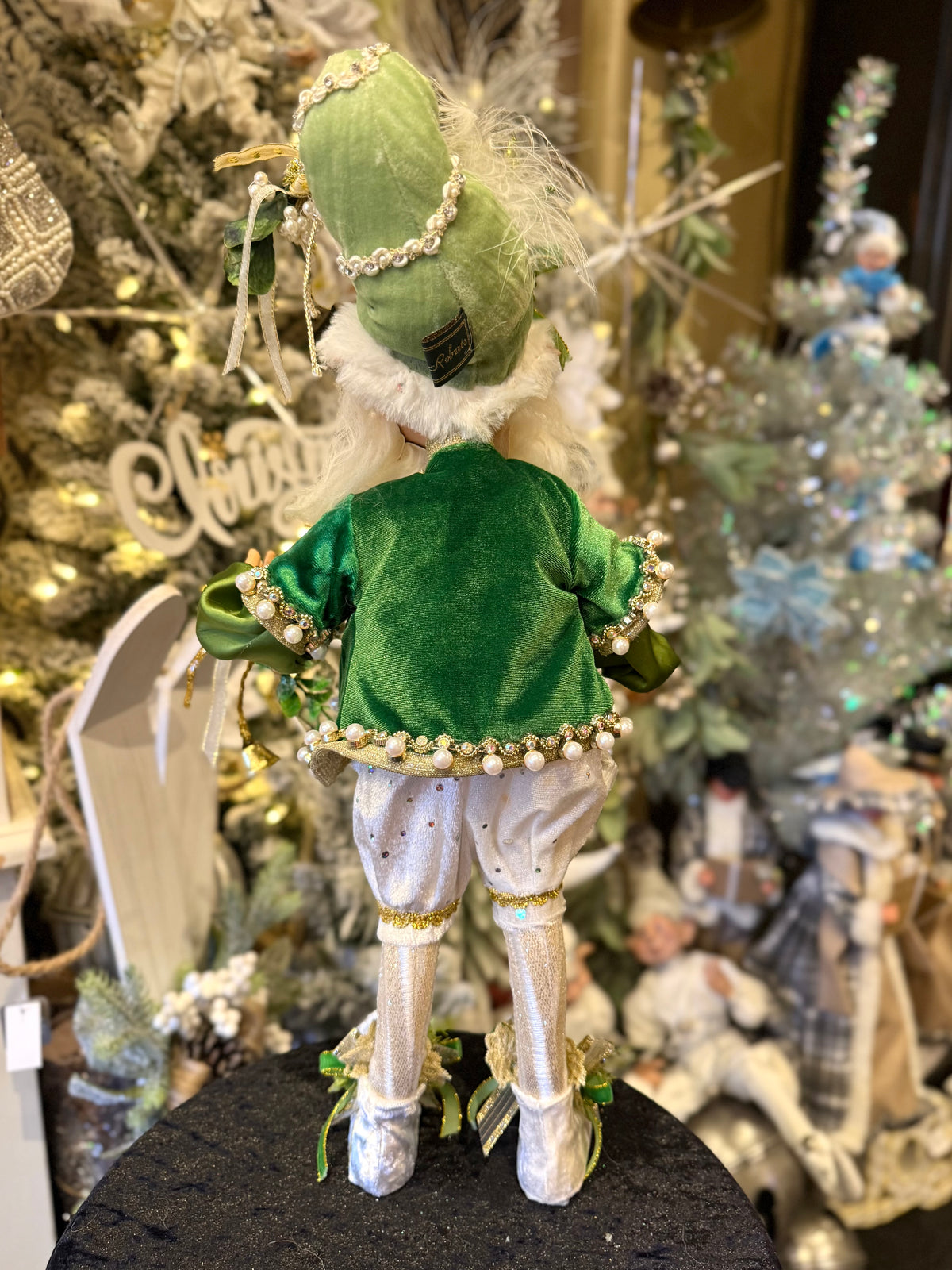 MARK ROBERTS - Medium North Pole Holly & Ivy Elf 51-64146