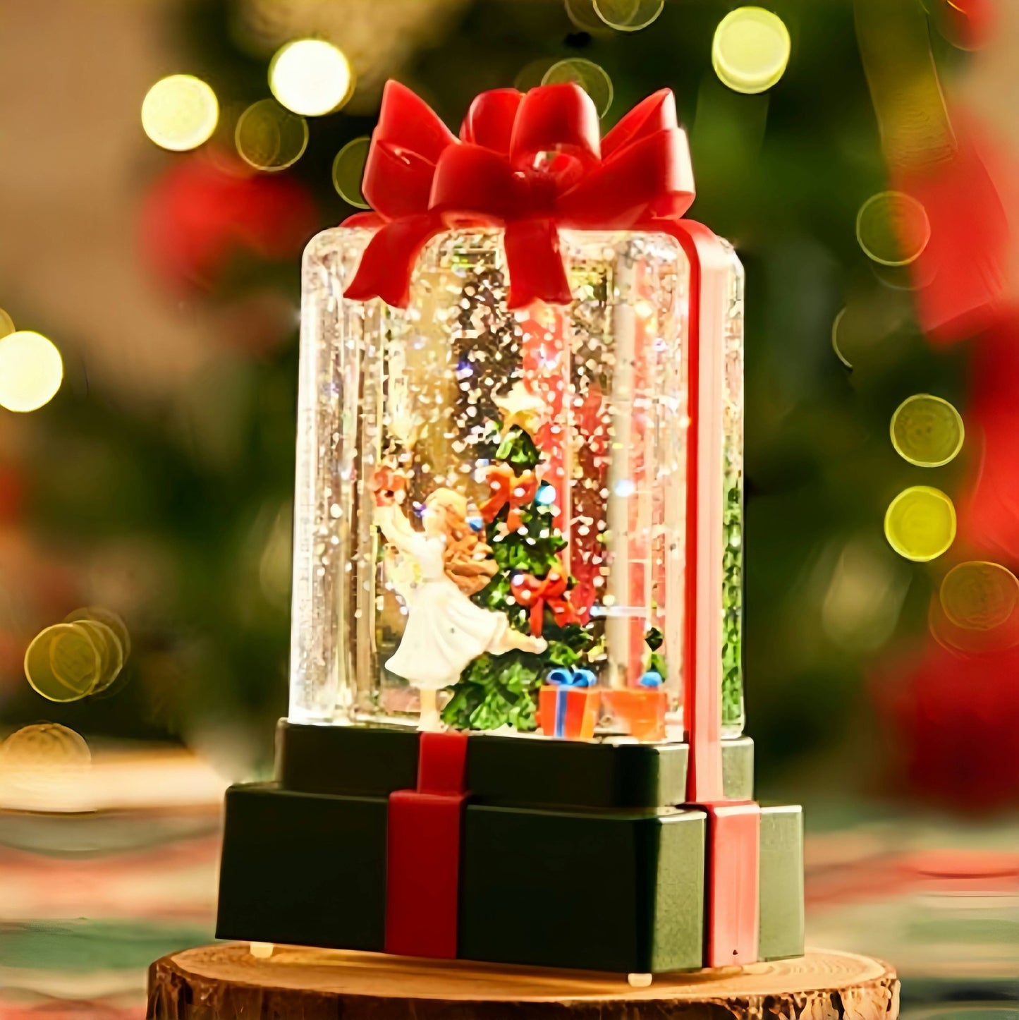 LED SNOWGLOBE - MINI GIFT BOX WITH NUTCRACKER BALLET MJ03-1