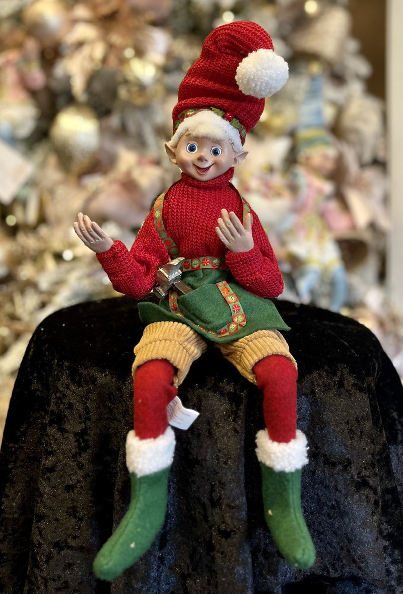HORATIO THE ELF IN RED SWEATER AND APRON 4302360