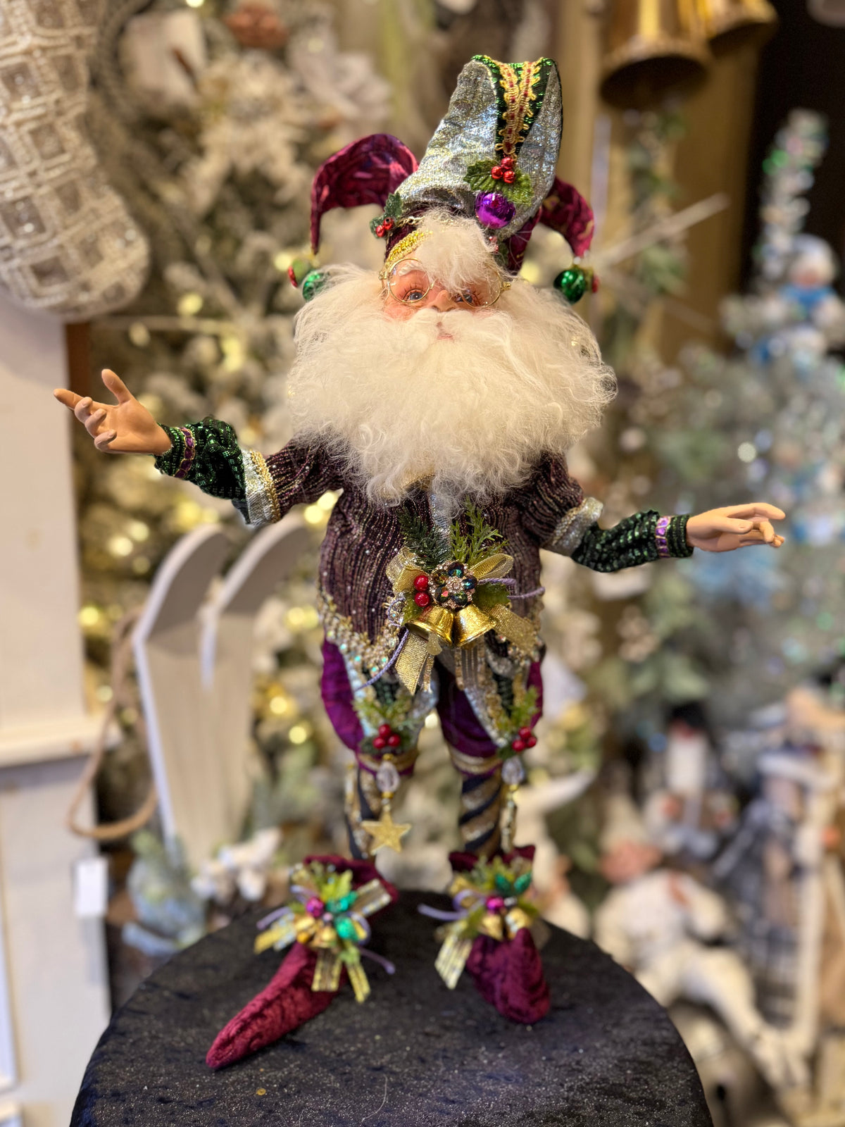 MARK ROBERTS - Medium North Pole Festivites Elf 51-64134