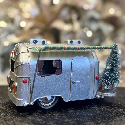 SILVER TIN CARAVAN