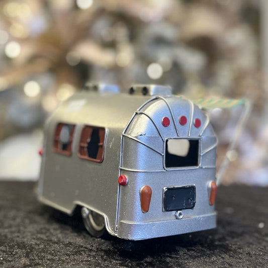 SILVER TIN CARAVAN