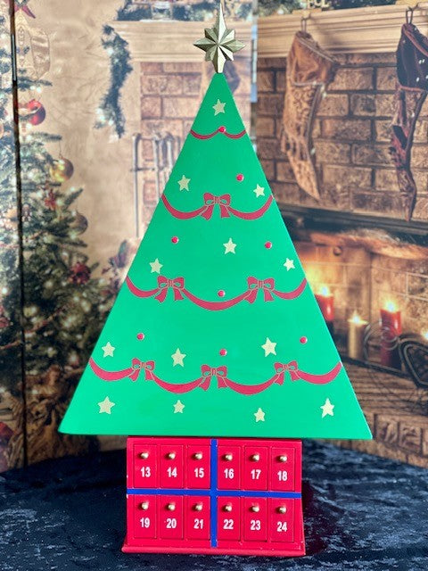 TREE ON PRESENT STAND ADVENT BOX