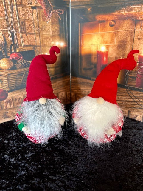 LARS THE GNOME WITH WHITE BEARD 4116435