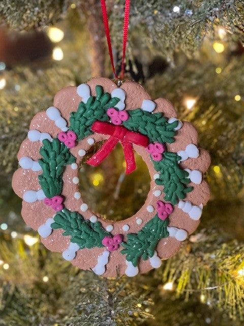 GINGERBREAD WREATH WITH GARLAND HANGING ORNAMENT 4116430