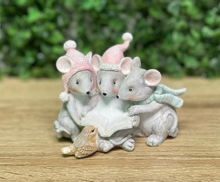 TRIO OF MICE READING XKN91