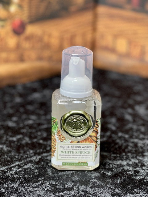 WHITE SPRUCE MINI FOAM HAND WASH