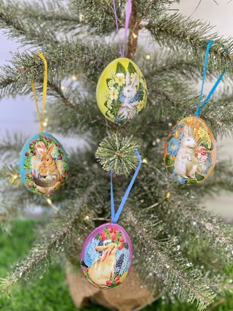 HANGING PINK EASTER RABBIT EGG TIN MT3390