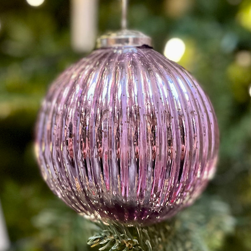 AMETHYST RIBBED GLASS 4 INCH ROUND ORNAMENT 4300702