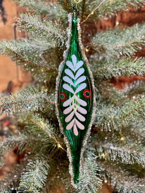 GREEN RETRO LONG TEARDROP ORNAMENT 4220030