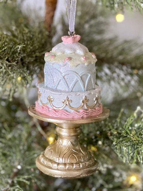 2 TIER WHITE/PINK CAKE ORNAMENT XCD107