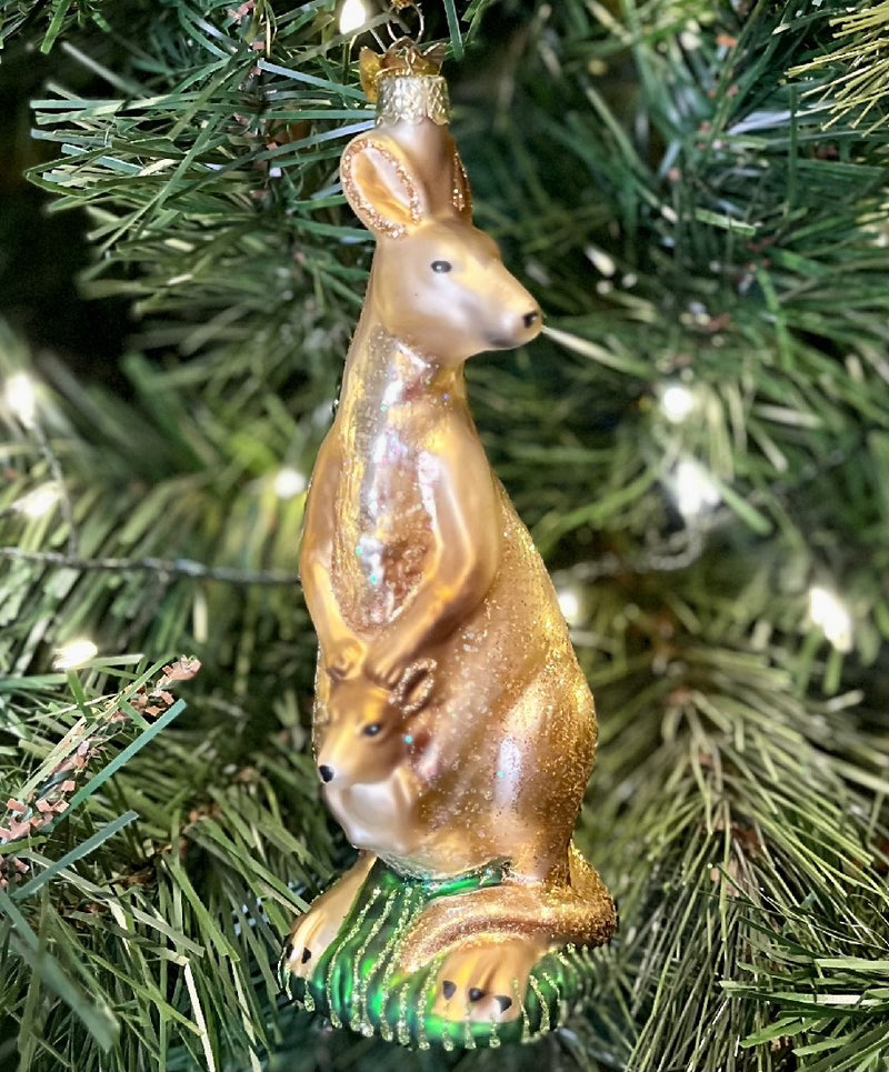 NOBLE GEMS KANGAROO GLASS HANGING ORNAMENT NB1424