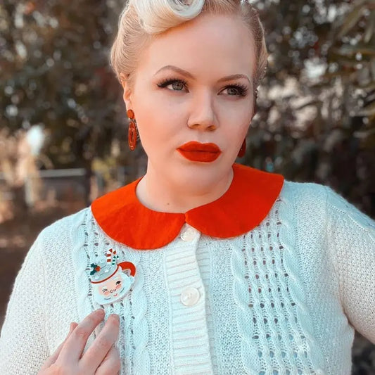 DREAMING OF A WHIPPY CHRISTMAS SANTA RED MUG BROOCH BR-100R