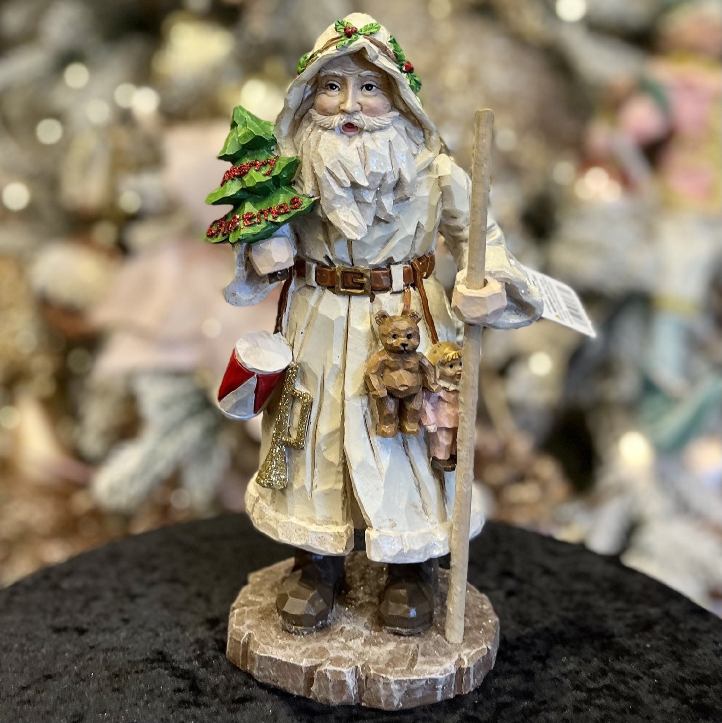 WHITE ST NICHOLAS WITH TREE AND TOYS 4307000