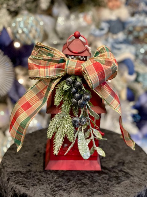 RED SMALL TIN DECORATED LANTERN 