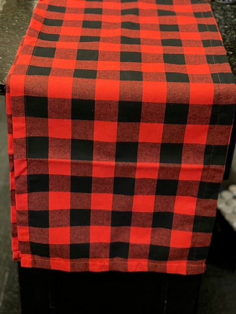 BUFFALO CHECK REVERSABLE TABLE RUNNER
