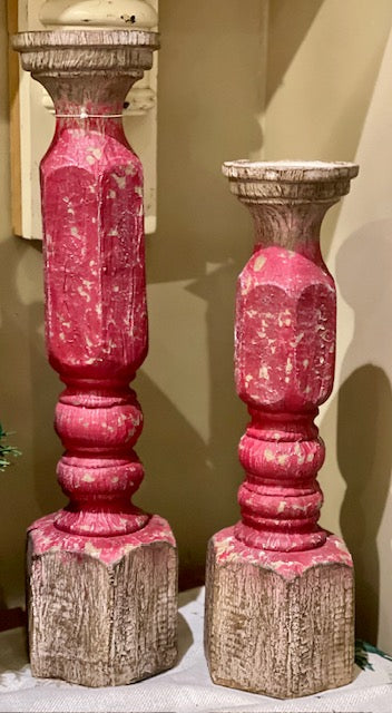 SET OF 2 DISTRESSED RED/NATURAL CANDLE HOLDERS 4312128