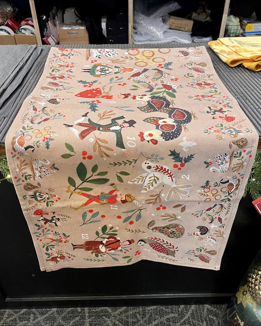 12 DAYS OF CHRISTMAS COTTON TABLE RUNNER DXN004