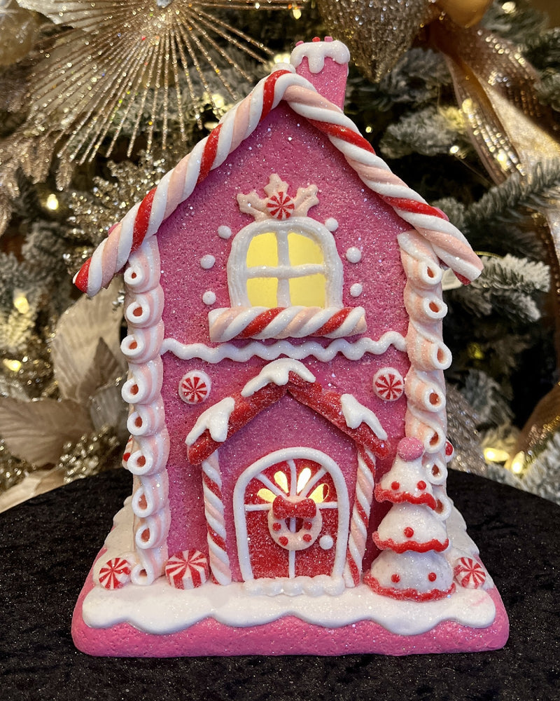 PINK GINGERBREAD WITH WREATH ON DOOR 4416330