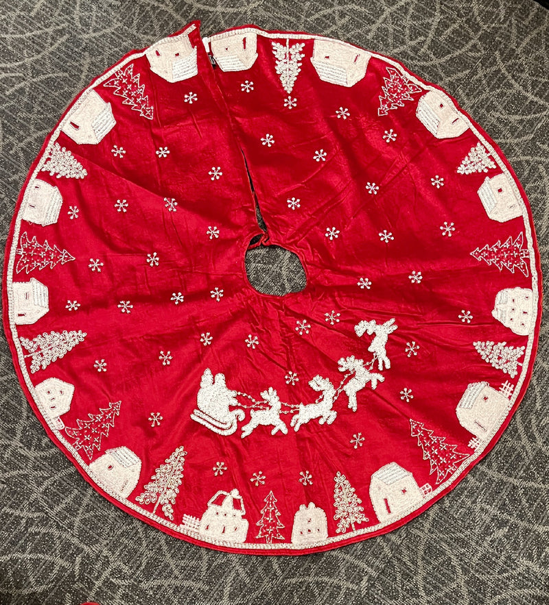 SANTA IN SLEIGH RED HAND BEADED TREE SKIRT