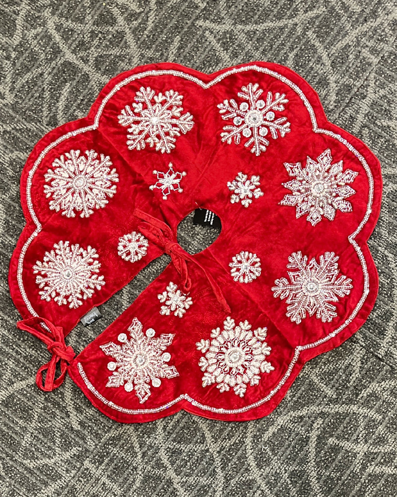 RED VELOUR LARGE SNOWFLAKE BEADED MINI TREE SKIRT