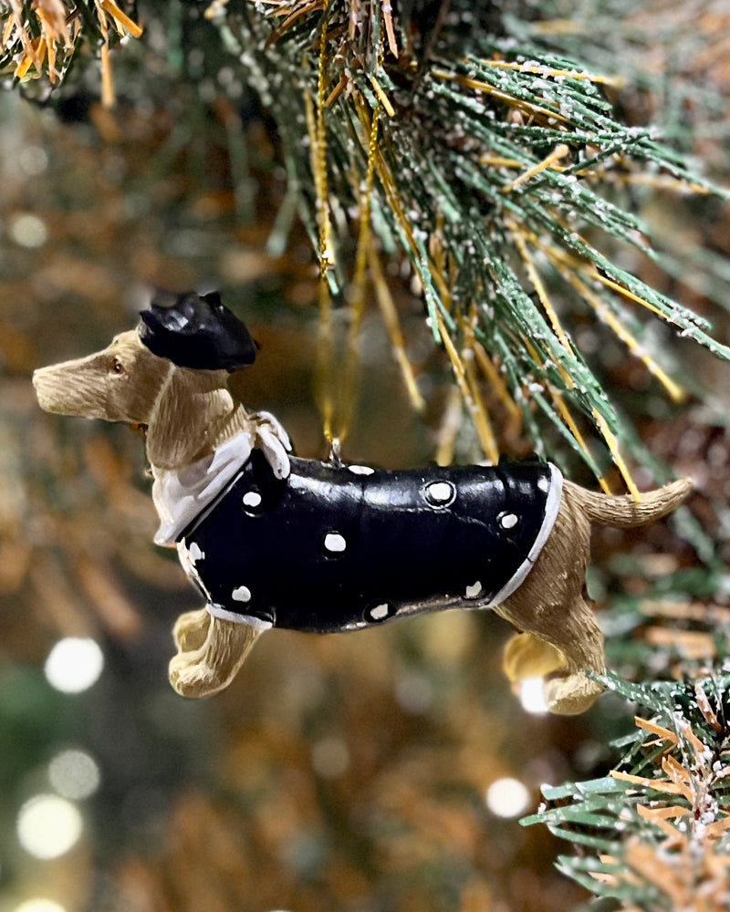 DACHSHUND WITH BLACK POLKA DOT SWEATER & BERET ORNAMENT XCD172