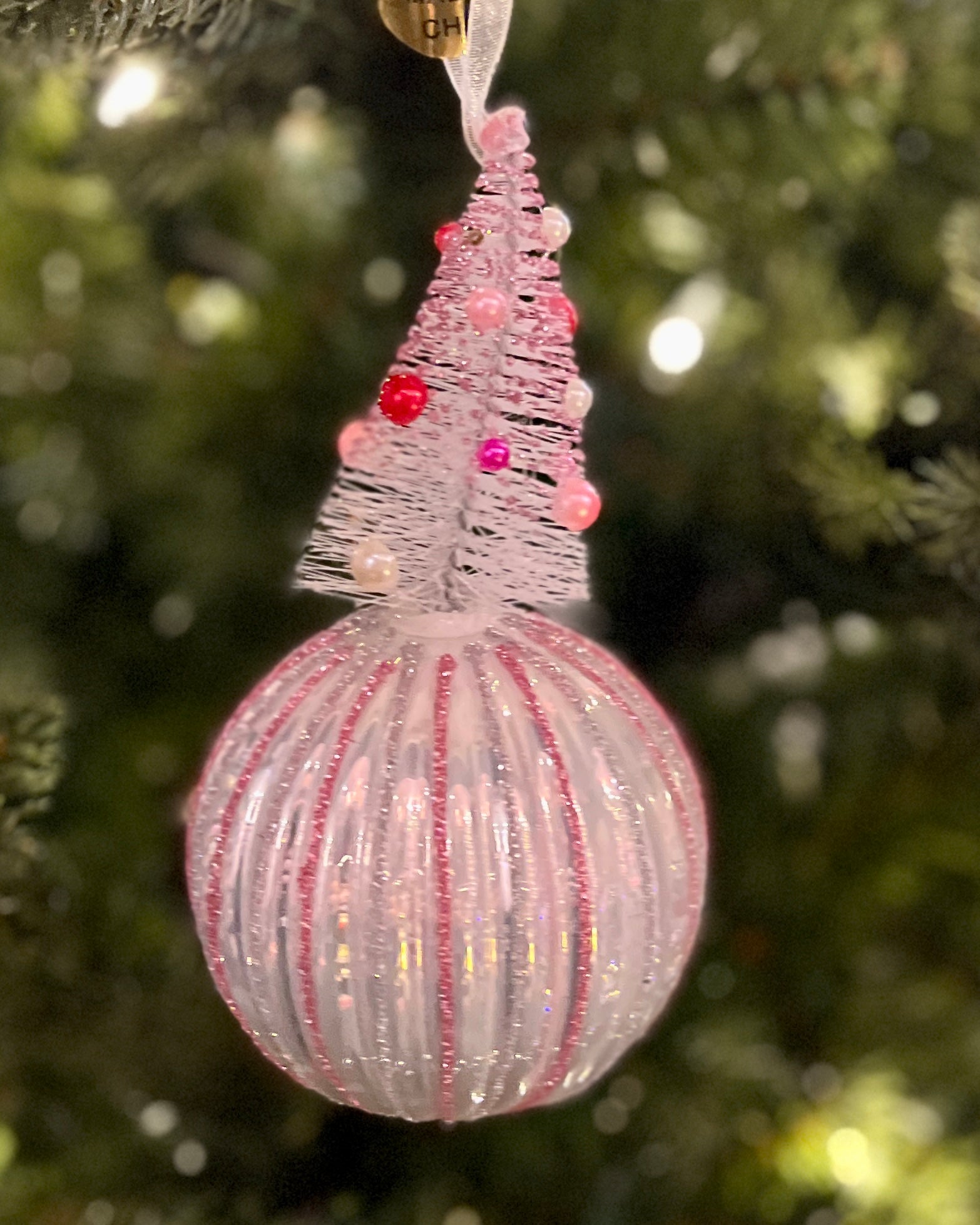 WHITE BOTTLE BRUSH TREE ROUND GLASS ORNAMENT 4422966