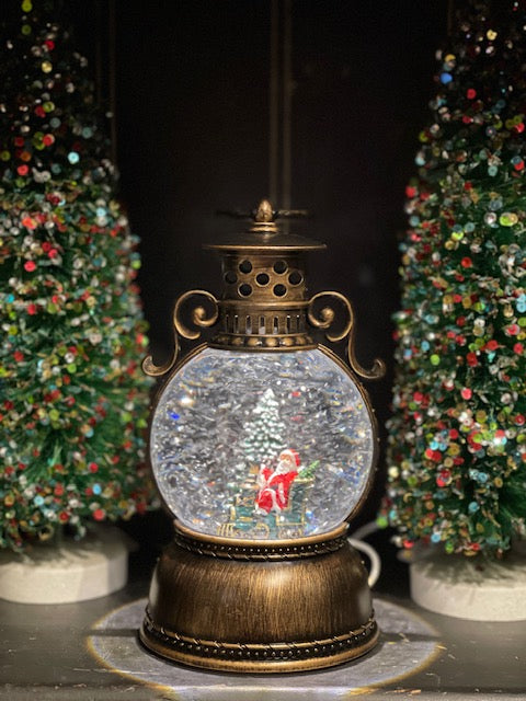 MUSICAL GLITTER LANTERN - ROUND LANTERN SANTA ON TRAIN 50A