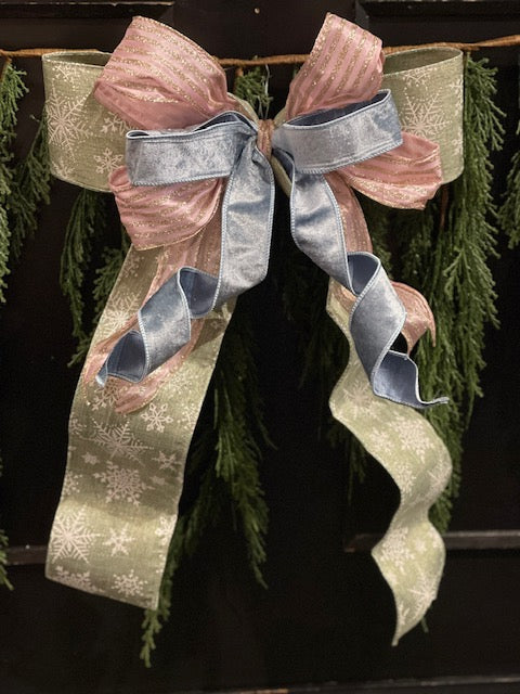 PASTEL HAND MADE BOW