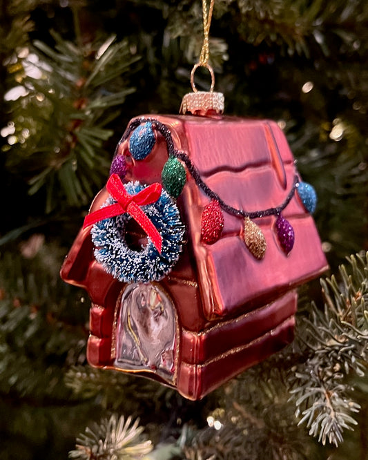 DOGHOUSE 3 INCH GLASS HANGING ORNAMENT 4512519