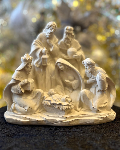 WHITE NATIVITY SCENE PIECE 4512269