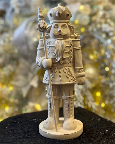 WHITE WASH NUTCRACKER WITH STAFF 4512160