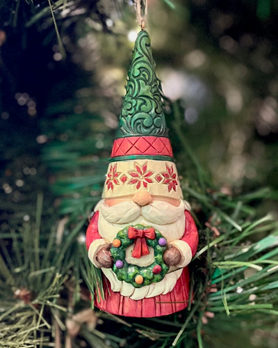 JIM SHORE GNOME WITH WREATH HANGING ORNAMENT 6012977