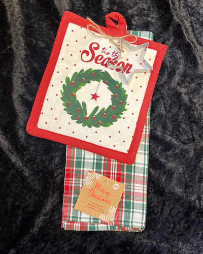 3 PACK WREATH TEA TOWEL & POT HOLDER W/ COOKIE CUTTER  8925-PKC
