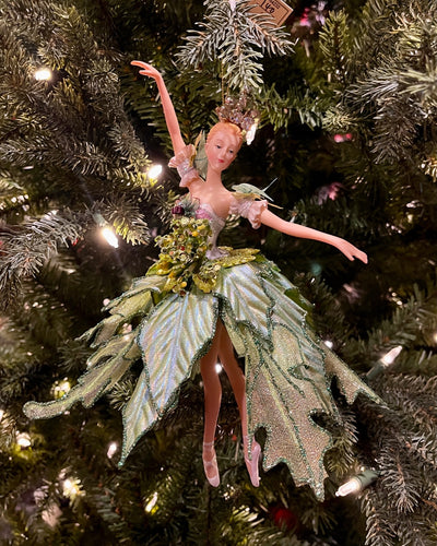 MARK ROBERTS GREEN BALLERINA WITH ARMS UP ORNAMENT 36-54232
