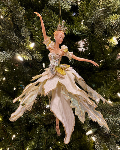 MARK ROBERTS IVORY BALLERINA ARMS UP ORNAMENT 36-54234