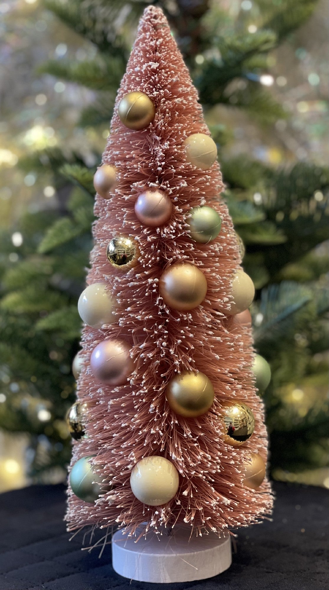 PINK GLITTER DECORATED BRISTLE TREE 30CM X3685