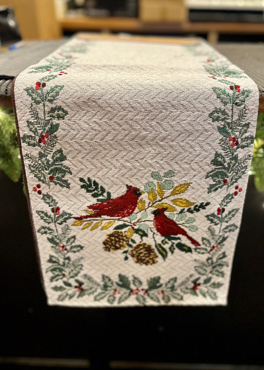 CARDINAL HOLLY BORDER TAPESTRY RUNNER 974-RX