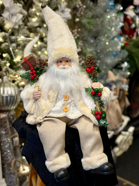 SITTING FUR JACKET SANTA WITH STAFF & SACK 138673