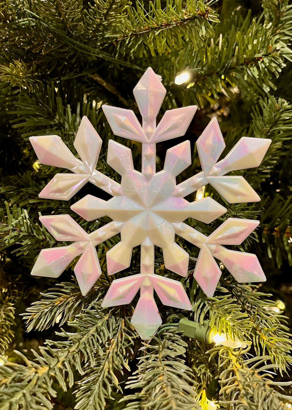 WHITE IRRIDESCENT SNOWFLAKE TREE TOPPER A X434888