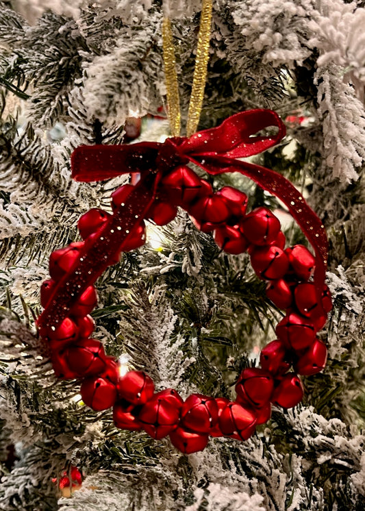 RED BELL WREATH HANGING X434420