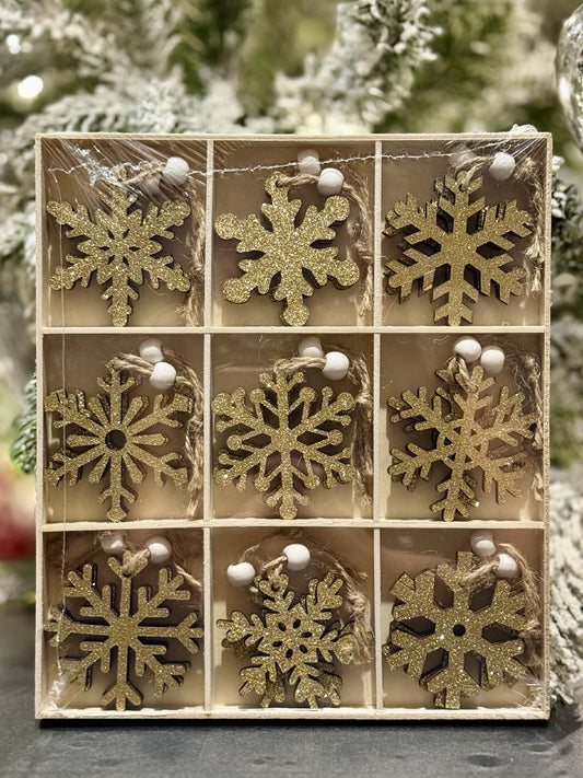 18pc 5cm Plywood Snowflake - Gold Glitter XM0287