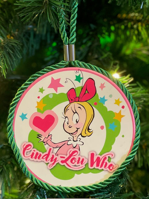 CINDY LOU WITH STARS HANGING ORNAMENT XSIGN67