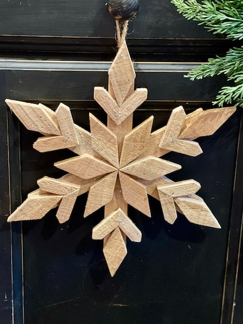 MEDIUM NATURAL SNOWFLAKE SUJ591
