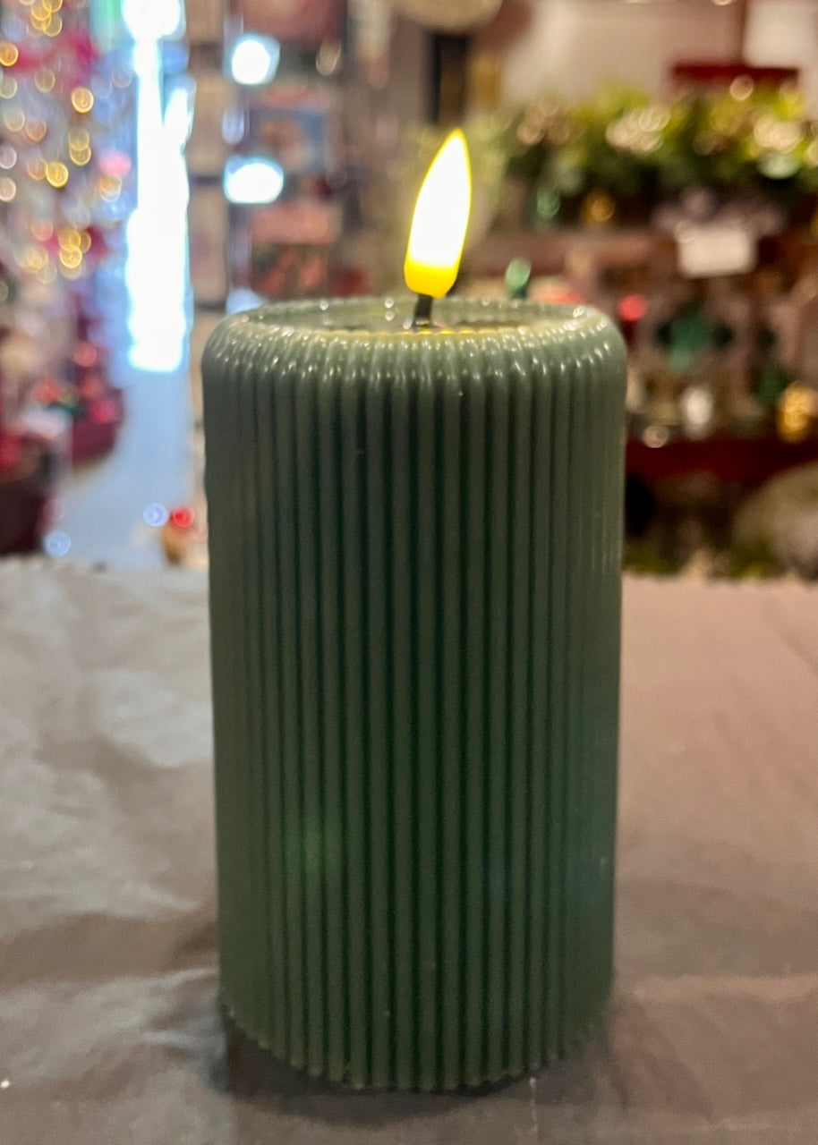 12CM LED GREEN RIBBED FLAMELESS CANDLE XM0835